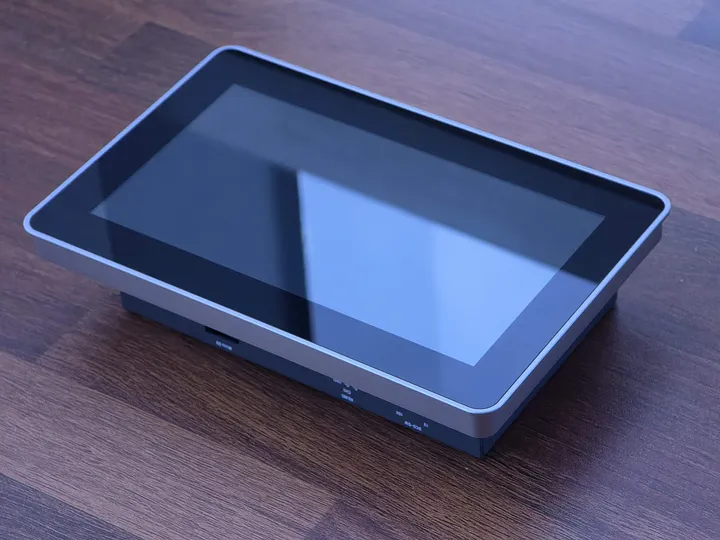 SENVAS touch display